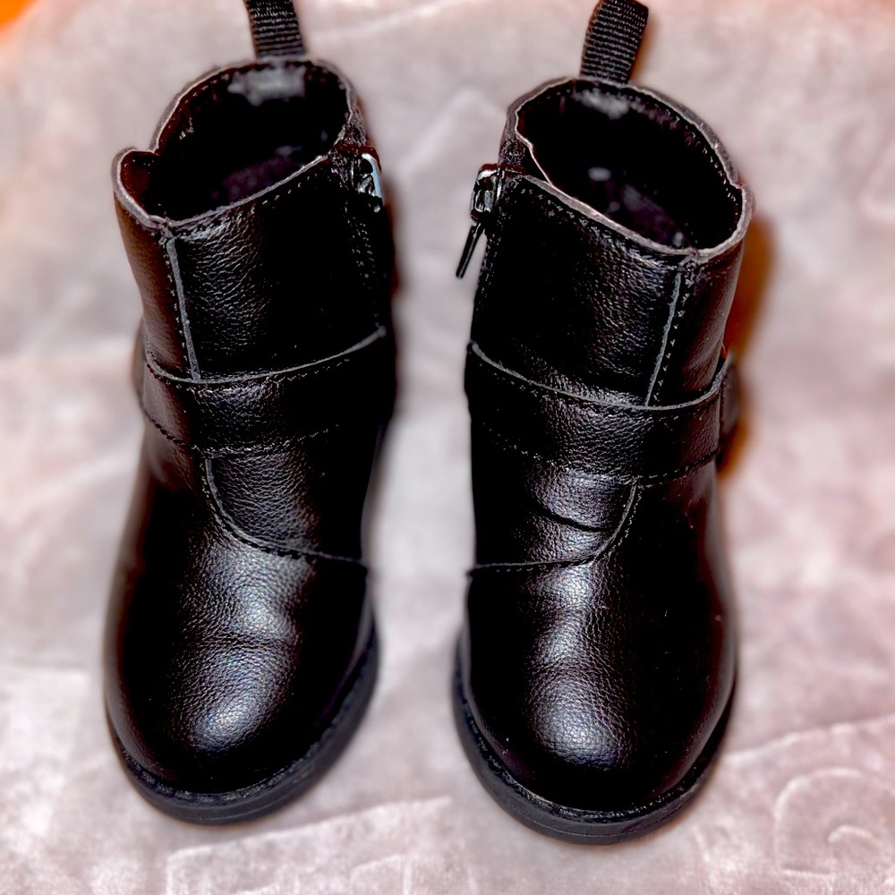 Black Ankle Boots. Toddler Size 4